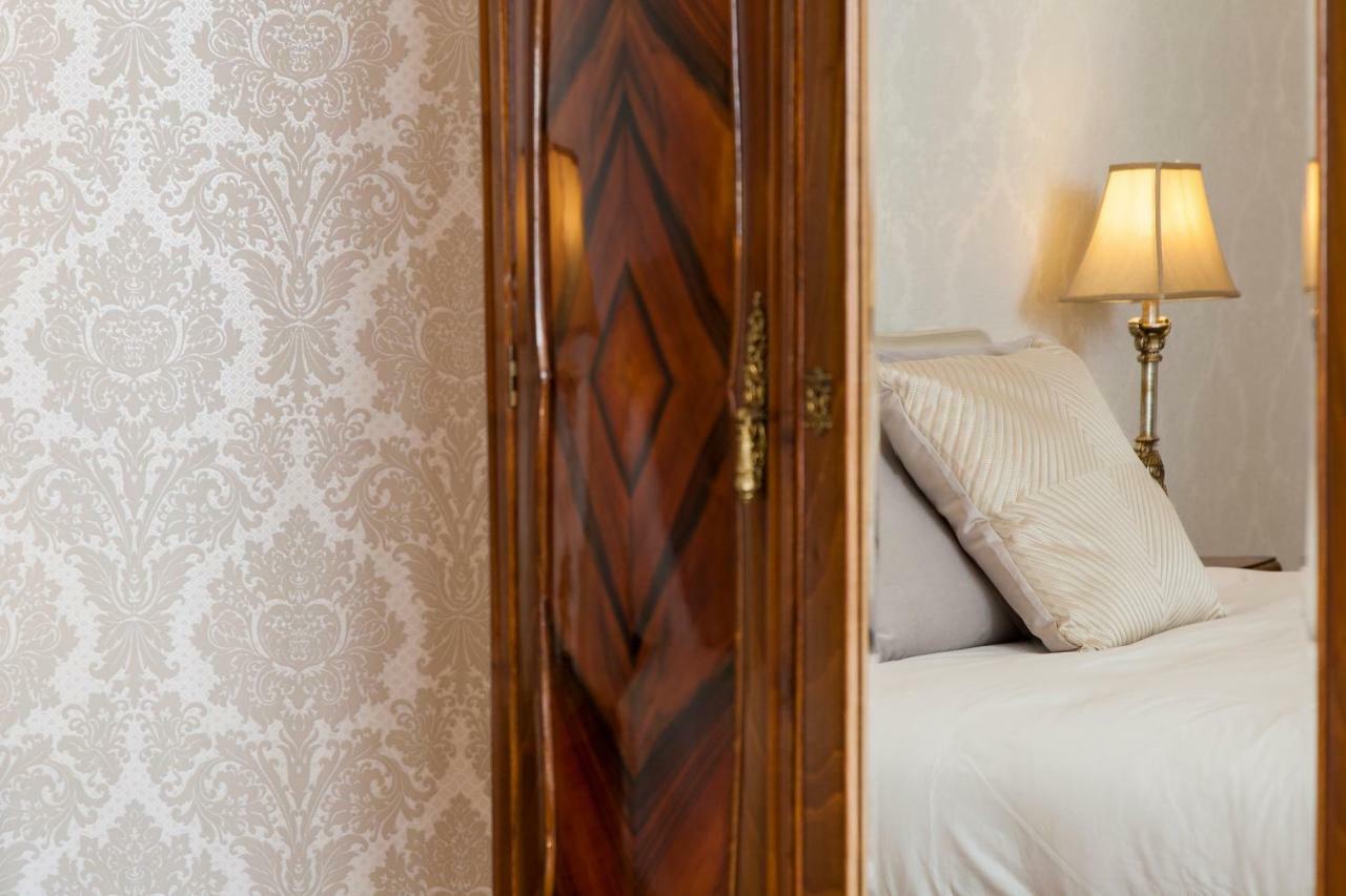 Boutique Near Ritz & Liberdade Apartment Lisbon